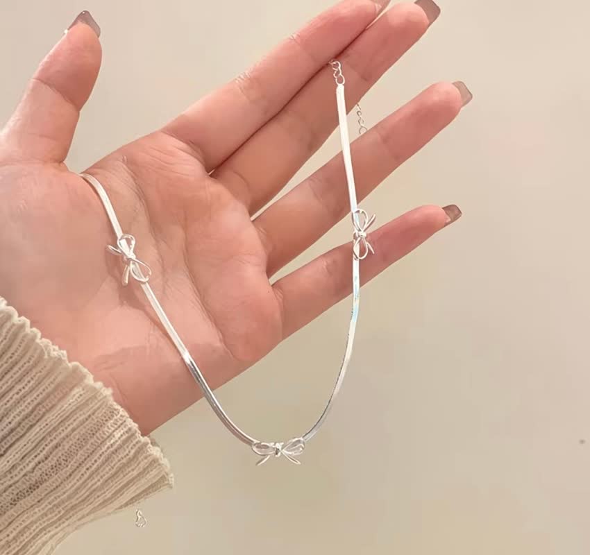 نیم ست نقره عیار 925 مدل پاپیون پرنسسی با زنجیر های طرح ماری  کد103