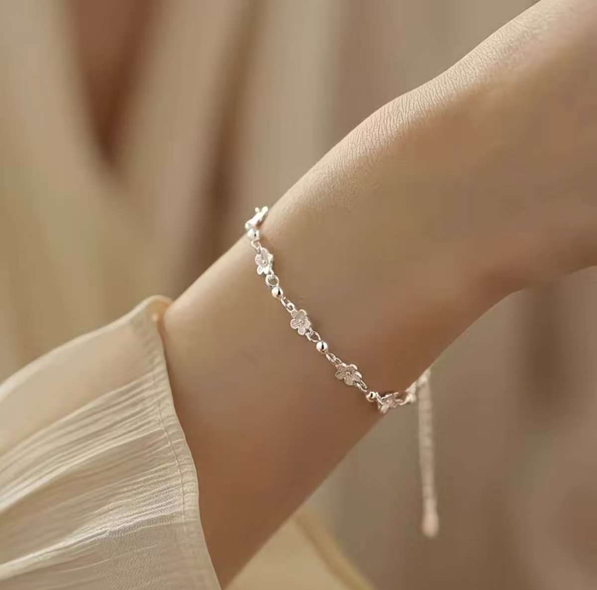 دستبند نقره عیار 925 مدل شکوفه گیلاس 