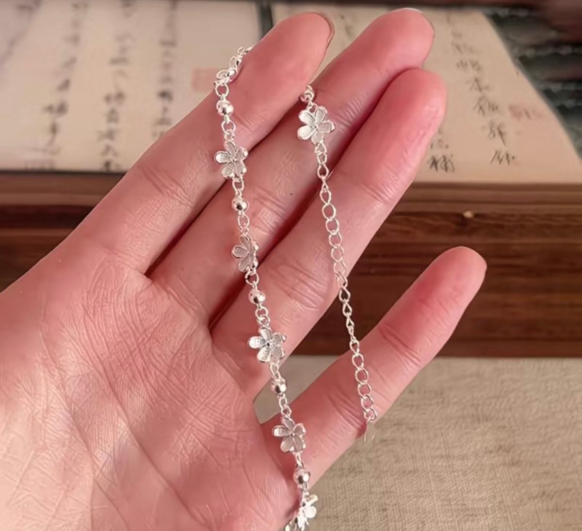 دستبند نقره عیار 925 مدل شکوفه گیلاس 